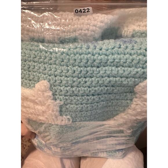 Baby nursery crochet handmade afghan blanket lambs white green blue 38" x 43" - Picture 9 of 9